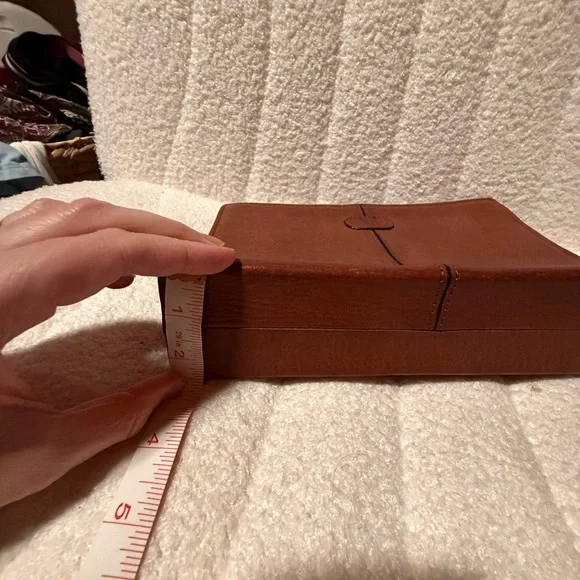 Valentino Garavani Brown Leather Clutch - Picture 5 of 15